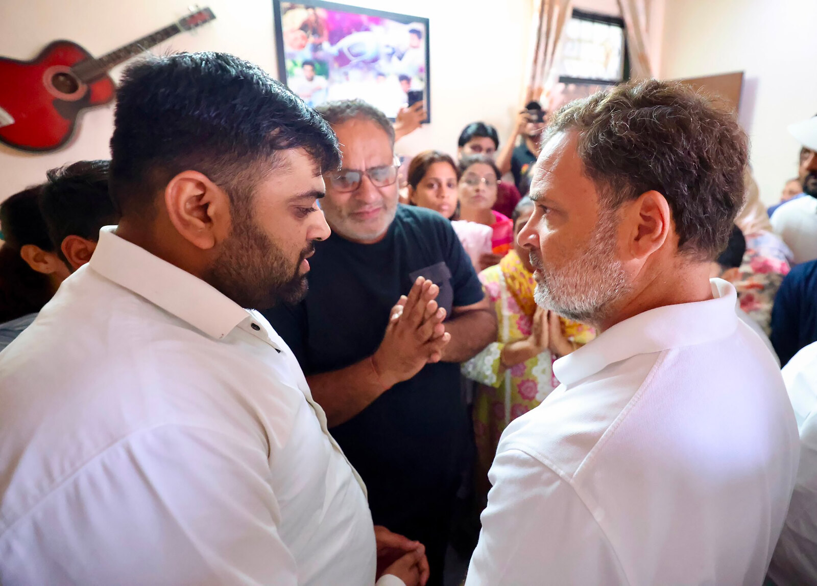 Dehradun: Rahul Gandhi Meets Family of Late Amar Mehta