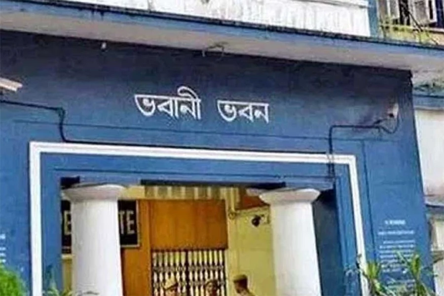 पश्चिम बंगाल जमीन घोटाला: सरकारी मुहरें और स्टैम्प नकली, CID की जांच में बड़ा खुलासा