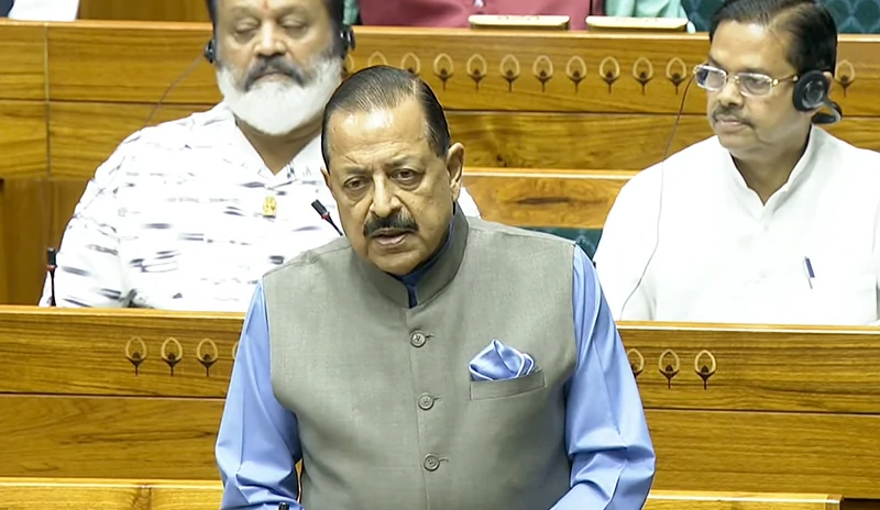 गगनयान मिशन: भारत के पहले मानव अंतरिक्ष अभियान की तैयारी पूरी, जानें कब उड़ान भरेगा 'व्योममित्र'