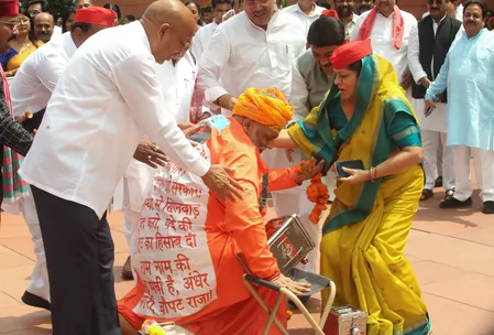 राम मंदिर चढ़ावा विवाद: पप्पू यादव के प्रदर्शन पर NDA और INDIA गठबंधन आमने-सामने