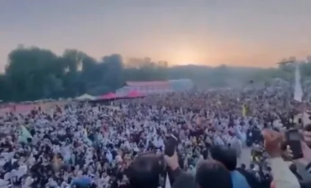PoK में हिंसक झड़पें: शटर-डाउन हड़ताल के दौरान पुलिस और प्रदर्शनकारियों में टकराव, कई घायल