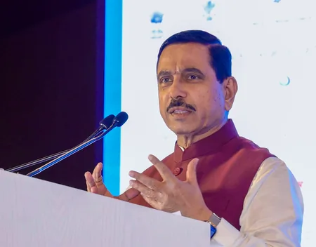 ग्रीन हाइड्रोजन बाज़ार में भारत का बड़ा कदम, 90,000 करोड़ के निवेश से बना दुनिया का अग्रणी सप्लायर