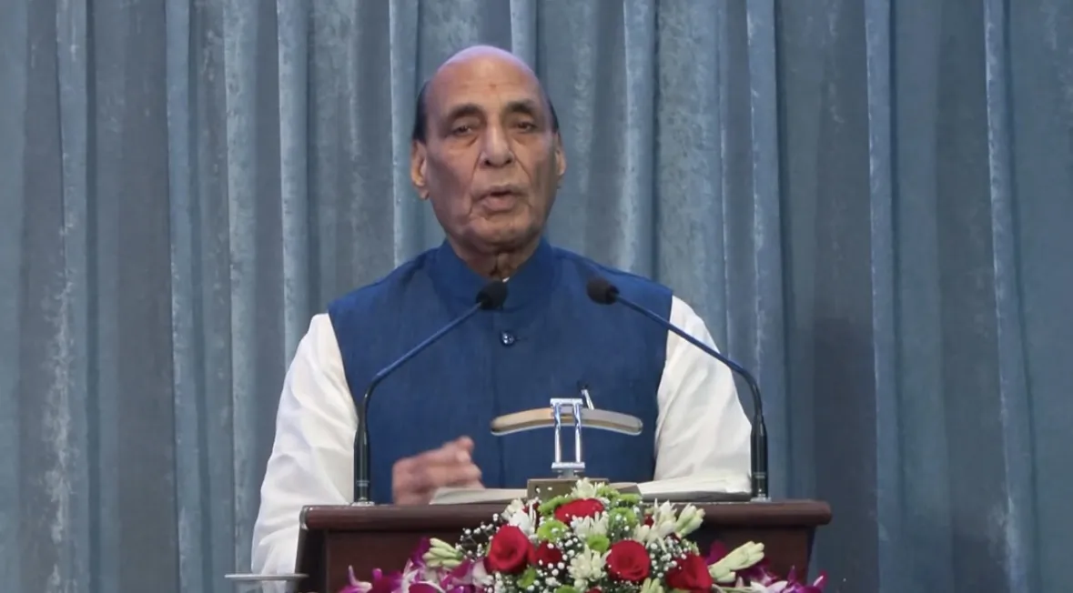 हिंद महासागर में नौसेना की बढ़ेगी पहुंच, रक्षा मंत्री राजनाथ सिंह करेंगे पहले फ्लीट सपोर्ट पोत का जलावतरण
