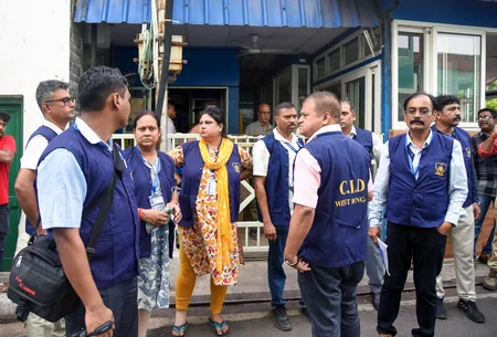 सालबोनी जमीन घोटाला: पूर्व TMC विधायक समेत 4 पर चार्जशीट, अभिषेक बनर्जी के सहयोगी का नाम गायब