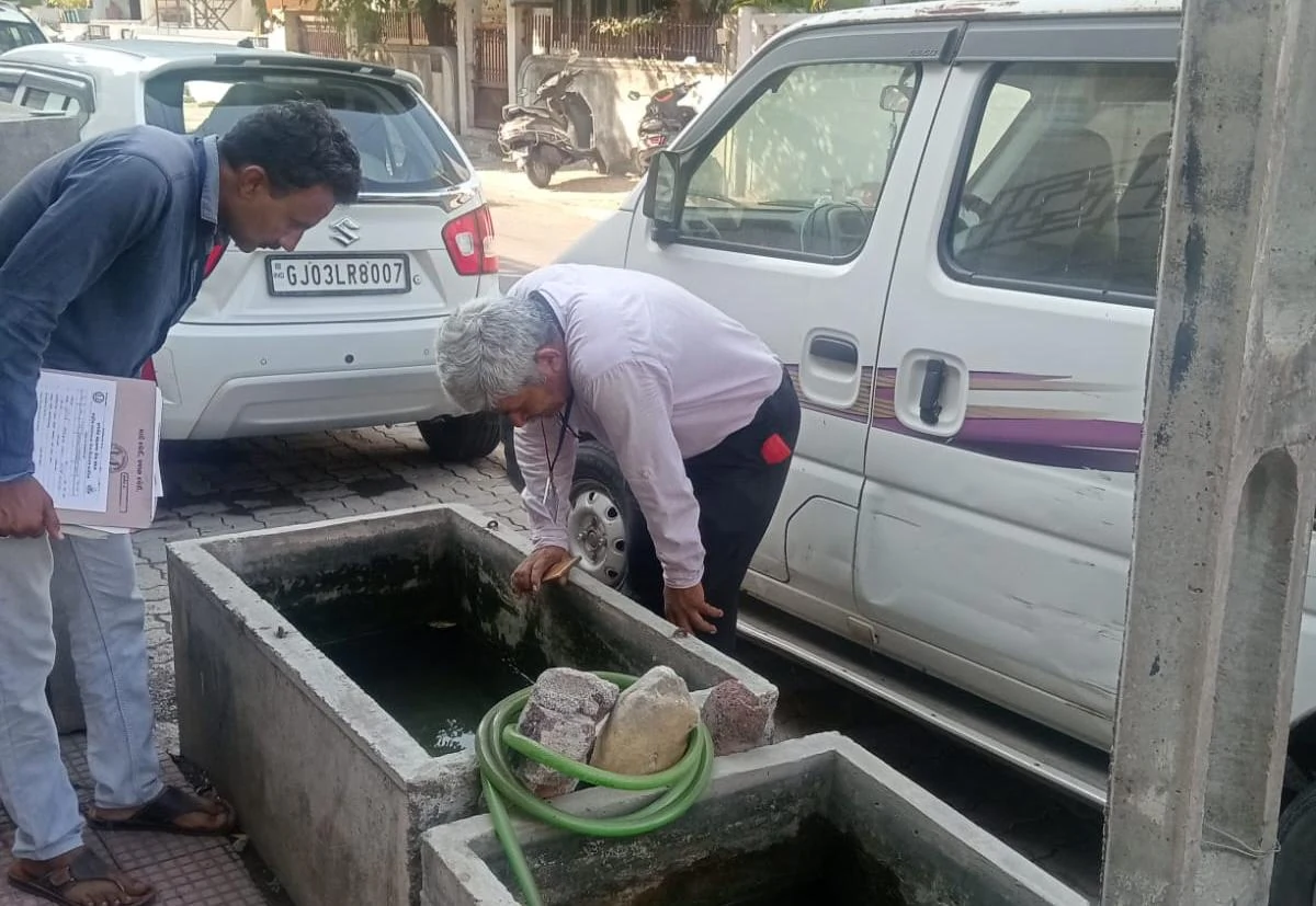 राजकोट में डेंगू-मलेरिया पर तकनीक का पहरा, ड्रोन और AI से खोजे गए 10,000 से ज़्यादा मच्छर प्रजनन स्थल