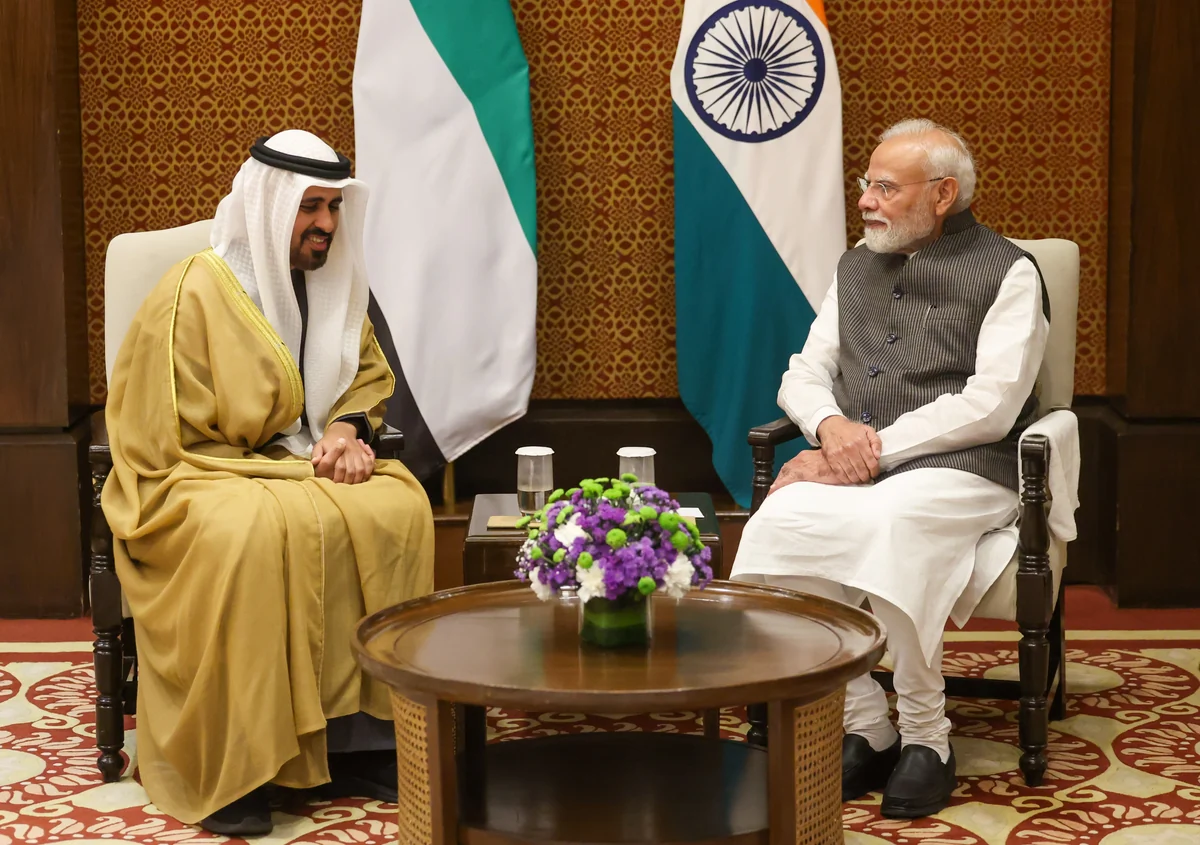 भारत-UAE संबंध: PM मोदी ने शेख थियाब बिन मोहम्मद से की मुलाकात, उच्च-स्तरीय दौरों का क्रम जारी