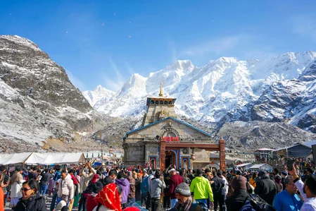 चारधाम यात्रा का नया कीर्तिमान: मानसून के बीच 114 दिनों में 47 लाख श्रद्धालु पहुंचे