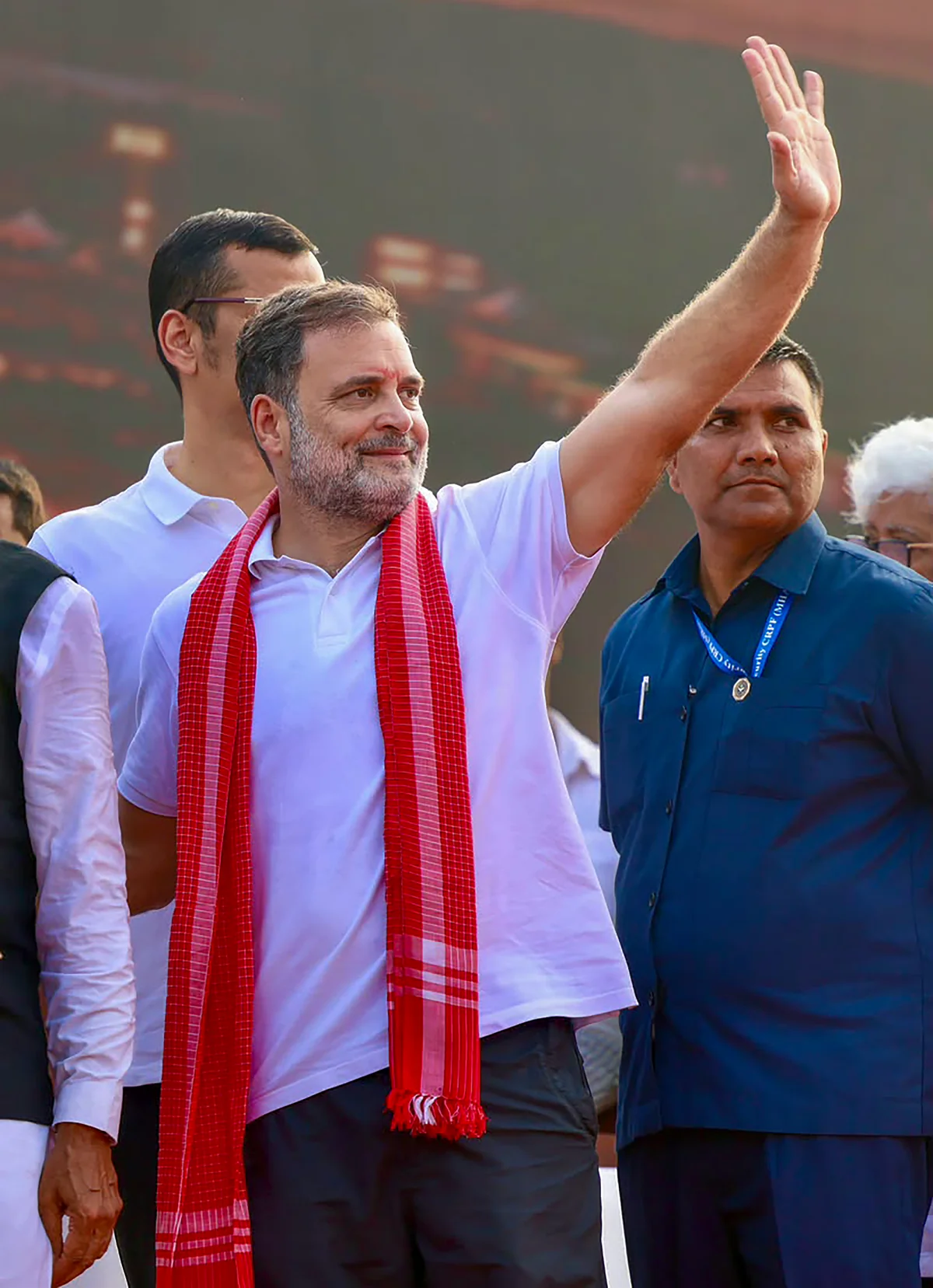 1 नवंबर के मार्च में शामिल हों, लाठीचार्ज से न डरें: राहुल गांधी की लोकतंत्र बचाने की अपील