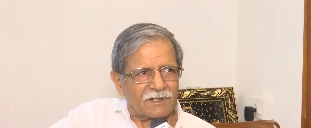 जस्टिस वर्मा कैश मामला: रिटायर्ड जज ढींगरा ने 'ब्रदर जज' सिस्टम पर उठाए सवाल, बोले- एक-दूसरे को बचाते हैं