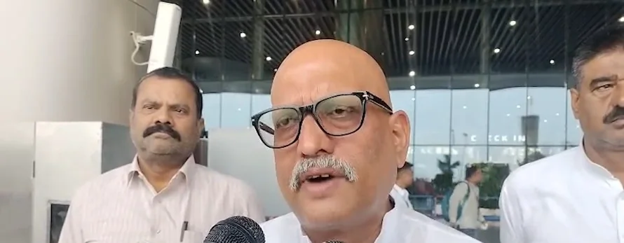 यूपी कांग्रेस अध्यक्ष अजय राय का योगी सरकार पर चौतरफा हमला, ग्रेटर नोएडा रेप और 'मछली भोज' पर उठाए सवाल