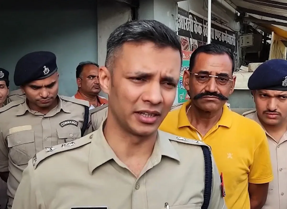 आरा में कस्टम के पूर्व अधिकारी की हत्या, SP बोले- जमीन विवाद मुख्य वजह, सभी पहलुओं की जाँच जारी