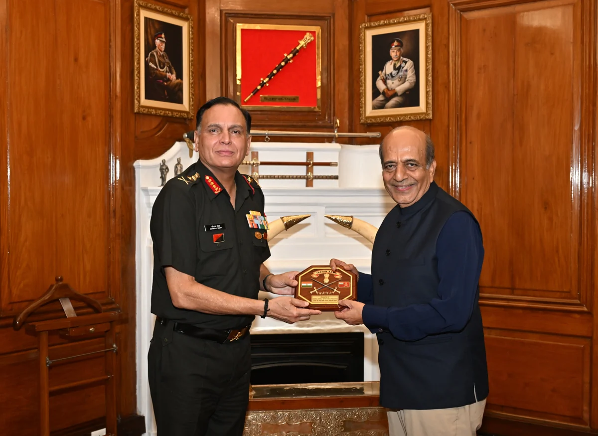 भारत-बांग्लादेश संबंधों को पटरी पर लाने की कोशिशें तेज़, उच्चायुक्त ने की PM मोदी और सेना प्रमुख से मुलाकात