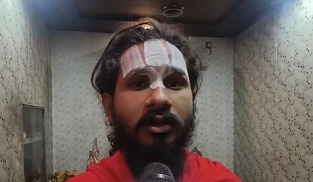 राम जन्मभूमि ट्रस्ट विवाद: निर्मोही अखाड़े की याचिका पर अयोध्या के संत बंटे, कुछ ने किया समर्थन तो कुछ ने जताया विरोध