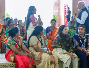 ‘लखपति दीदी’ योजना को मिला 'लोकओएस' का डिजिटल बूस्ट, करोड़ों ग्रामीण महिलाओं के जीवन में आ रहा बदलाव