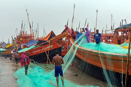 तमिलनाडु में मछुआरों को बड़ी राहत, मछली पकड़ने पर प्रतिबंध के दौरान अब ₹7000 की सहायता