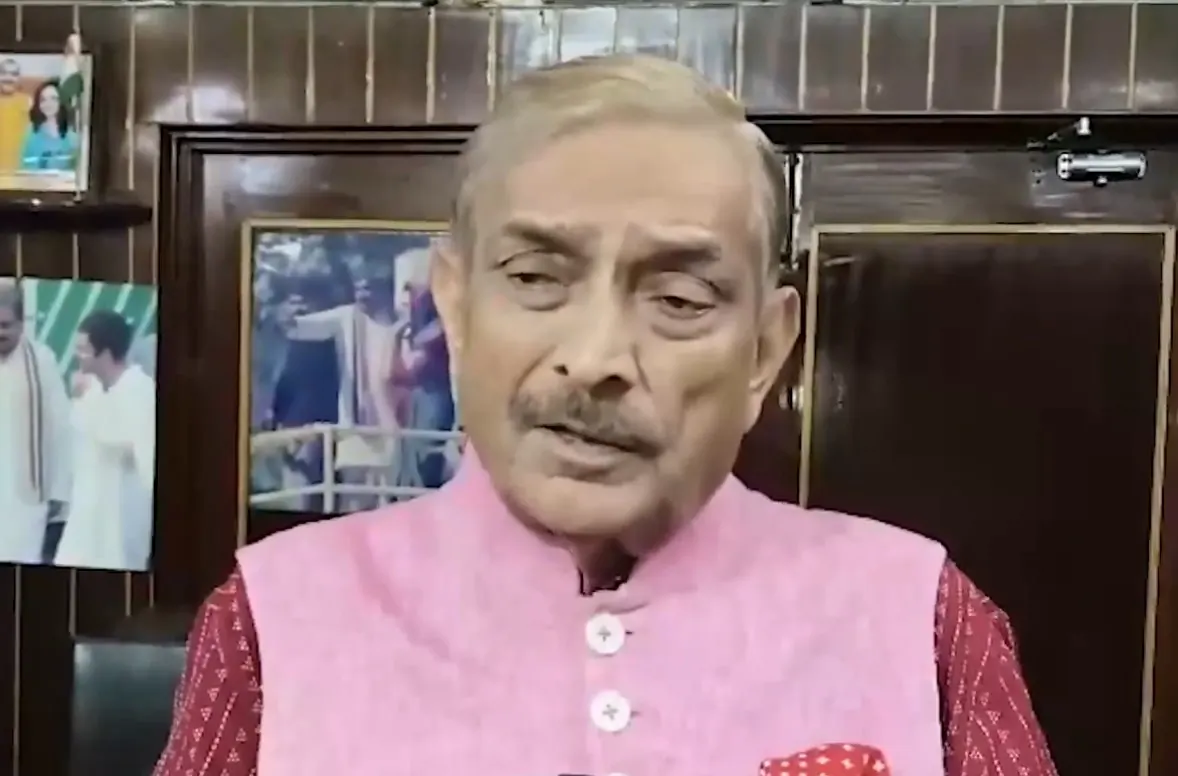 मोहन भागवत के न्यूयॉर्क भाषण पर विपक्ष का तंज, 'यह उपदेश भाजपा और संघ कार्यकर्ताओं को दें'