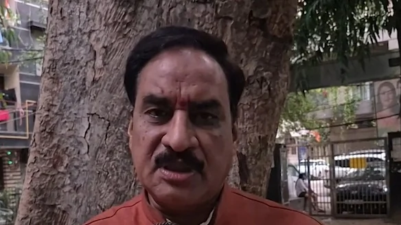 बांग्लादेश: रिटायर्ड हिंदू शिक्षक के परिवार की हत्या पर VHP का आक्रोश, सरकार से की सख़्त कार्रवाई की माँग