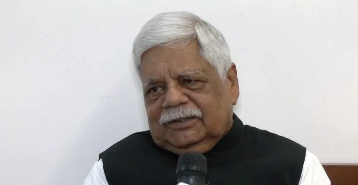 JPSC विवाद: BJP सांसद का आरोप- 'बड़ी मछली' को बचाने के लिए हुई पूर्व चेयरमैन की गिरफ़्तारी, CBI जांच की मांग तेज़