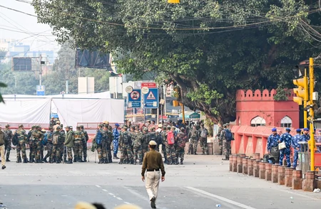 स्वतंत्रता दिवस पर ISI की नापाक साजिश का खतरा, सीमा पर 'ऑपरेशन अलर्ट' जारी