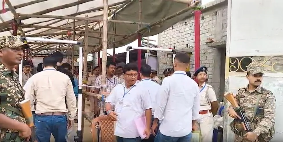 बंगाल उपचुनाव: नंदीग्राम और रेजीनगर में शुरुआती गिनती के दौरान BJP को बढ़त