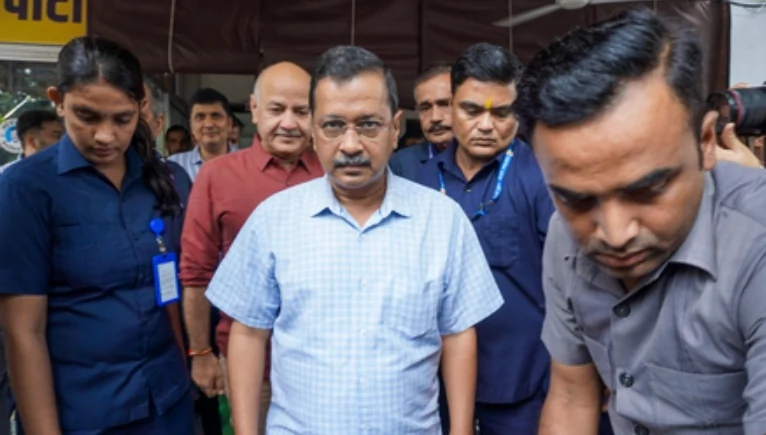 सत्येंद्र जैन फिर गिरफ्तार, AAP ने 'तानाशाही' बताते हुए पंजाब चुनाव से जोड़ा