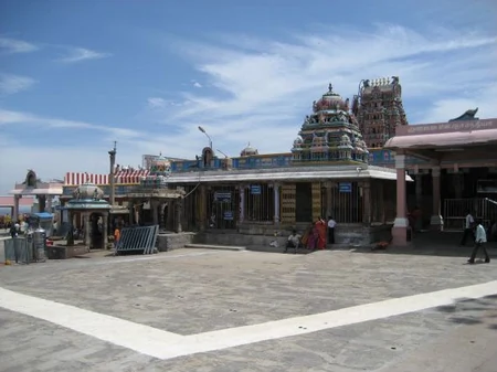 पलानी मंदिर भूमि घोटाला: 100 करोड़ की ज़मीन 2 करोड़ में बिकी? CB-CID ने जांच तेज़ की