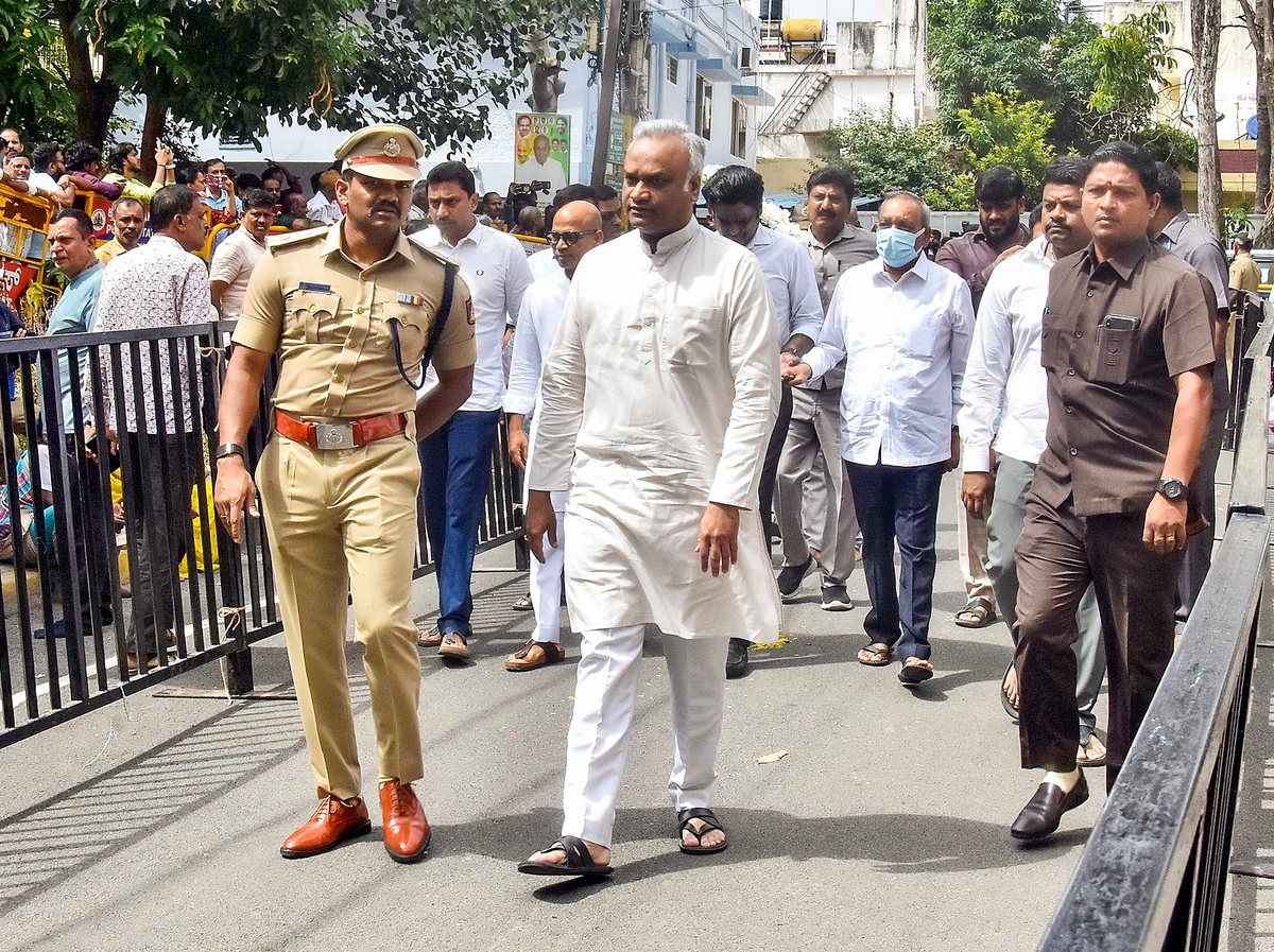 RSS पर टिप्पणी: कर्नाटक के गृह मंत्री प्रियांक खड़गे को कोर्ट ने फिर भेजा समन, 1 अगस्त को पेशी