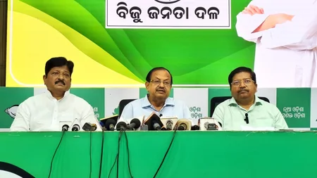 ओडिशा: डॉक्टरों की हड़ताल से स्वास्थ्य सेवाएं ठप, बीजद ने सरकार पर साधा निशाना