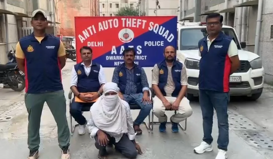 दिल्ली: रिटायर्ड फार्मासिस्ट की ज़िंदगी भर की कमाई ठगने वाला इनामी प्रॉपर्टी डीलर सोनीपत से गिरफ्तार