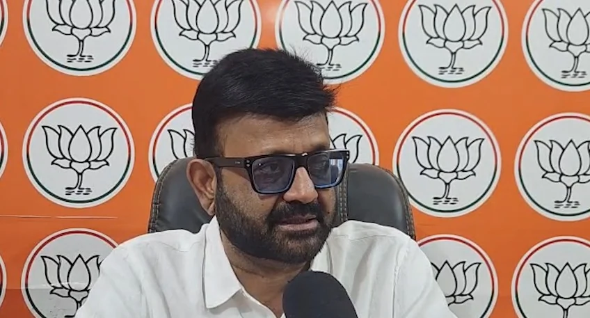 चुनाव आयोग के हलफनामे पर NDA का हमला, विपक्ष पर 'झूठ और साजिश' फैलाने का आरोप