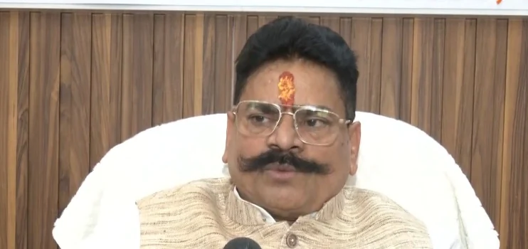 पटना-लखनऊ फ्लाइट पर गिरी आसमानी बिजली, यात्री ने सुनाया दहशत भरा अनुभव