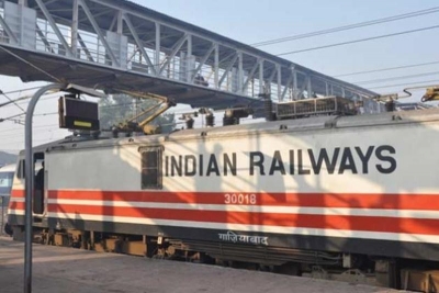 दिल्ली में 'कॉकरोच जनता पार्टी' के प्रदर्शन के कारण रेलवे अलर्ट, कई राजधानी एक्सप्रेस समेत कई ट्रेनें रद्द