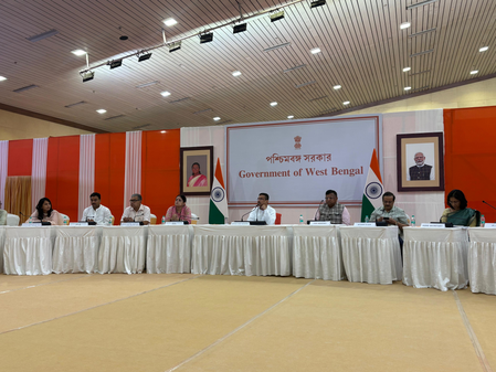 कोलकाता गोदाम हादसा: सुवेंदु सरकार ने पीड़ित परिवारों को दिया 10-10 लाख का मुआवजा, नौकरी और पढ़ाई में मदद का भी वादा