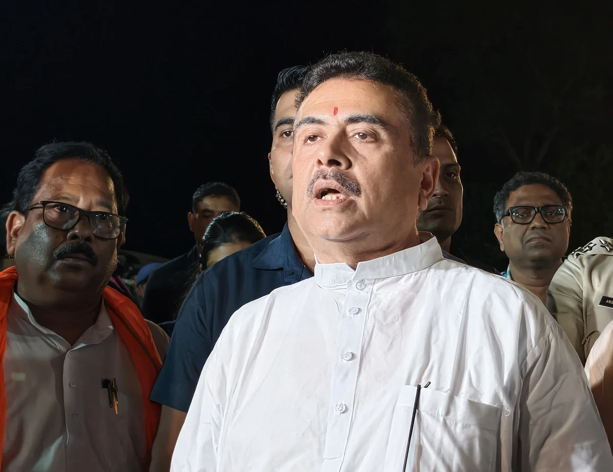 कोलकाता होटल अग्निकांड: मुख्यमंत्री सुवेंदु अधिकारी ने पिछली सरकार पर लगाया लापरवाही का आरोप, SIT जांच के आदेश
