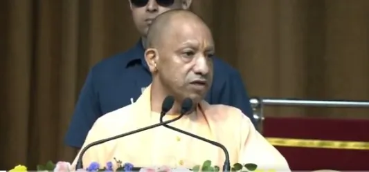 CM योगी का ऐलान: डीपफेक और AI के दौर में भी बच नहीं पाएंगे अपराधी, तकनीक को बनाएंगे हथियार