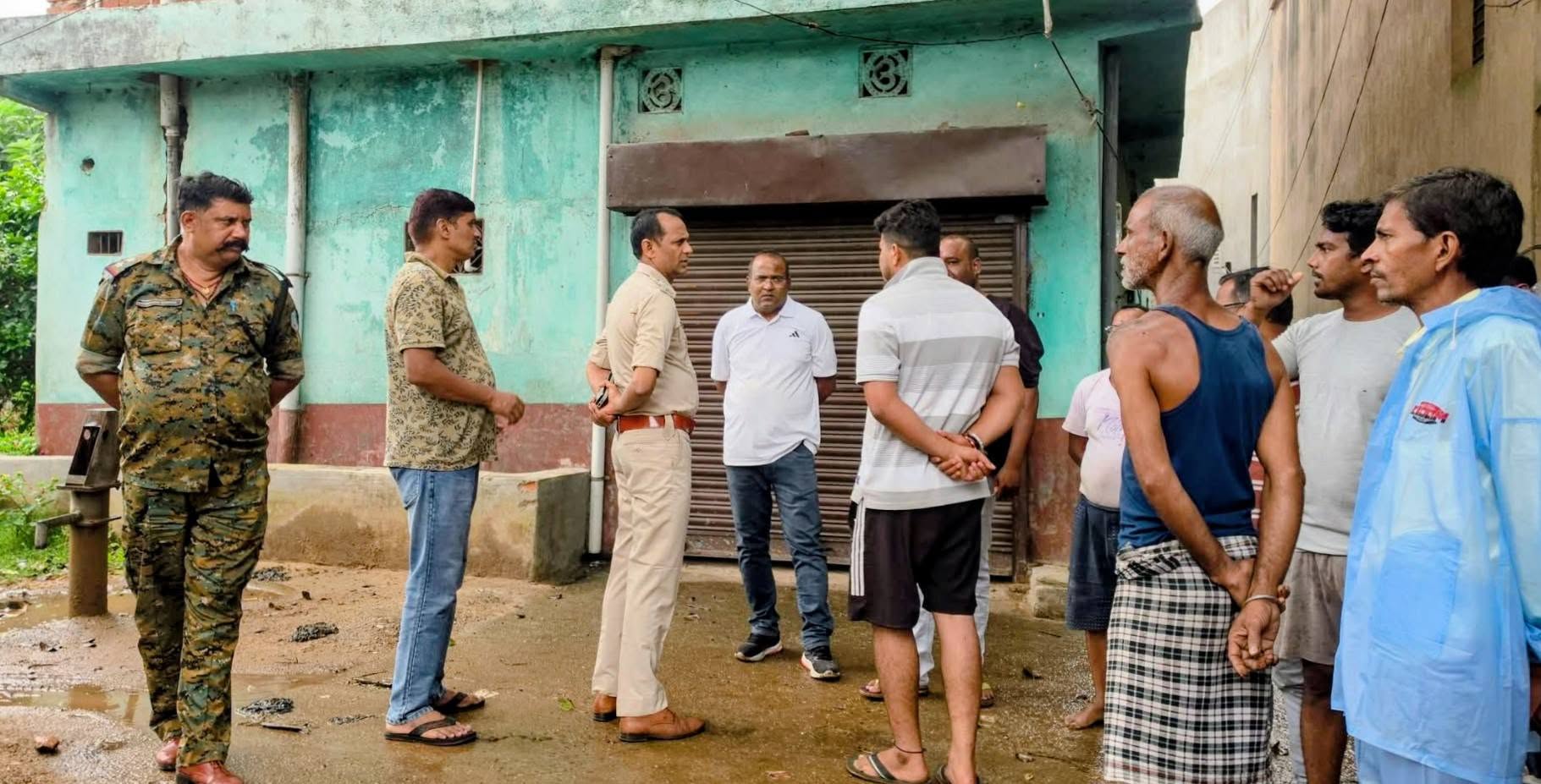 धनबाद: घर में अकेले रहते थे पुजारी, गला घोंटकर और चाकू से गोदकर हत्या