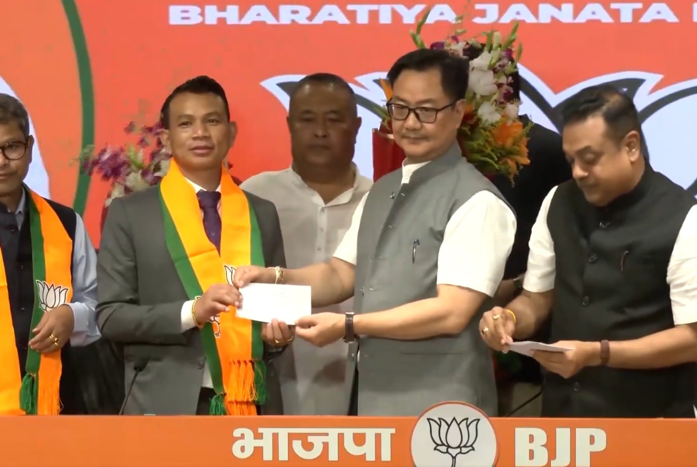 मेघालय: UDP में बड़ी टूट, 8 विधायकों के शामिल होने से BJP बनी राज्य की दूसरी सबसे बड़ी पार्टी