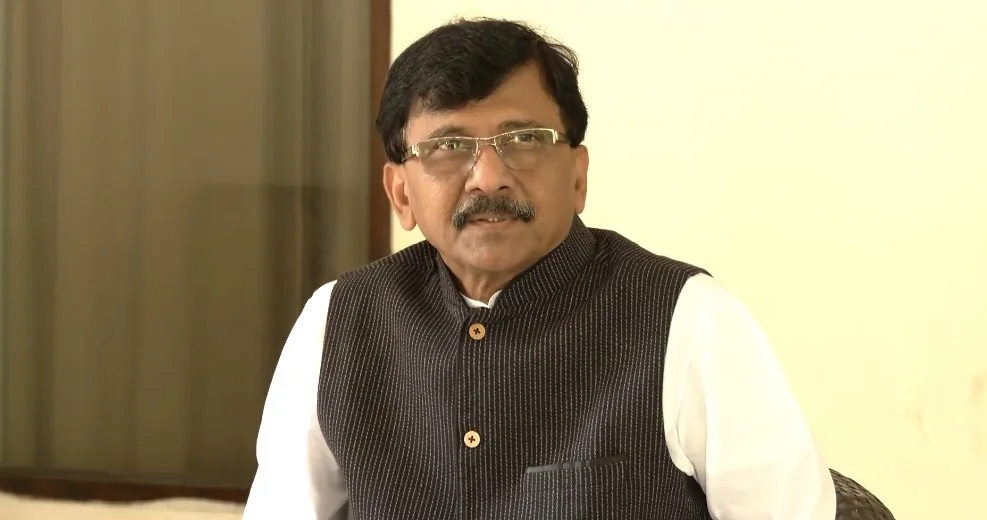 संजय राउत का FDA कमिश्नर को पत्र: बोले- आपके अधिकारी सख्ती की आड़ में कर रहे 2 लाख तक की वसूली