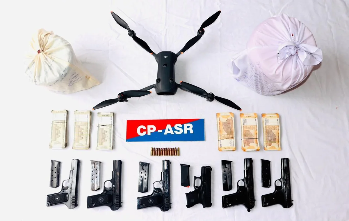 अमृतसर पुलिस की बड़ी कामयाबी, ड्रग्स और अवैध हथियारों के 5 नेटवर्क ध्वस्त, 10 गिरफ्तार