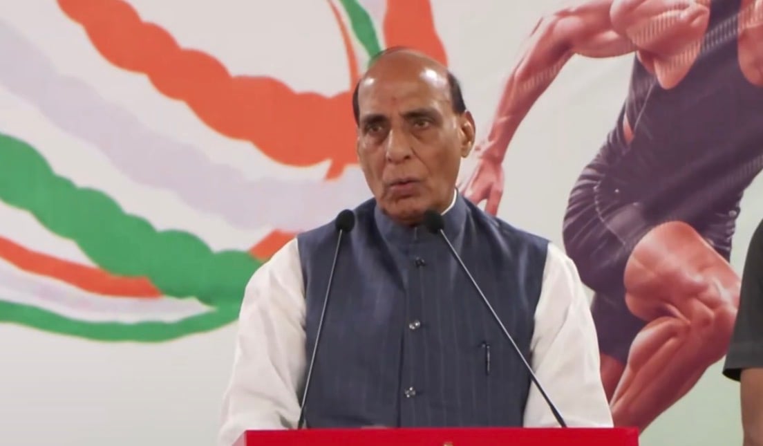 ऑपरेशन सिंदूर: रक्षा मंत्री ने बताया कैसे भारत ने पाकिस्तान में बैठे आतंकियों को दिया था जवाब
