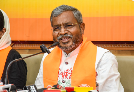 CAG रिपोर्ट: झारखंड में वित्तीय कुप्रबंधन और योजनाओं में विफलता पर हेमंत सरकार से बाबूलाल मरांडी ने मांगे जवाब