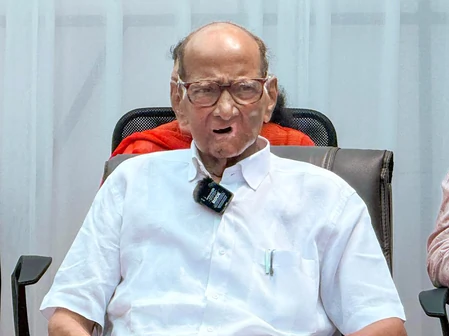 टाटा संस में नेतृत्व पर विवाद: शरद पवार ने ट्रस्टों की भूमिका कमजोर होने पर जताई चिंता