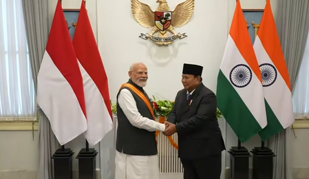 इंडोनेशिया ने प्रधानमंत्री मोदी को अपने सर्वोच्च नागरिक सम्मान 'बिन्तांग अदिपुर्ना' से किया सम्मानित