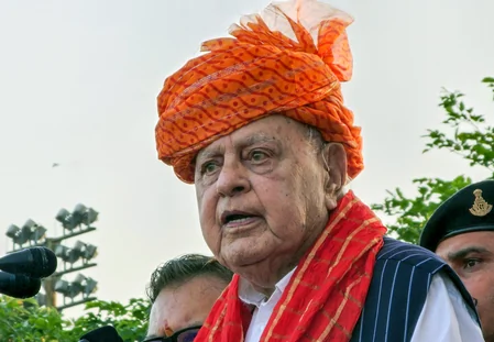फारूक अब्दुल्ला की 'जुबान फिसली' या 'अपमान'? भगवान राम पर टिप्पणी से जम्मू-कश्मीर में सियासी घमासान