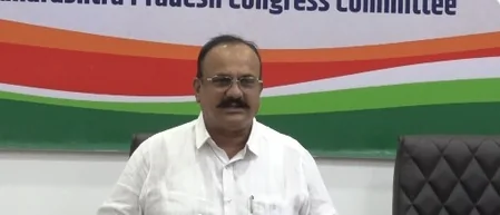 NEET पेपर लीक: कांग्रेस ने PM मोदी की चुप्पी और सोनम वांगचुक से मुलाकात न करने पर उठाए सवाल