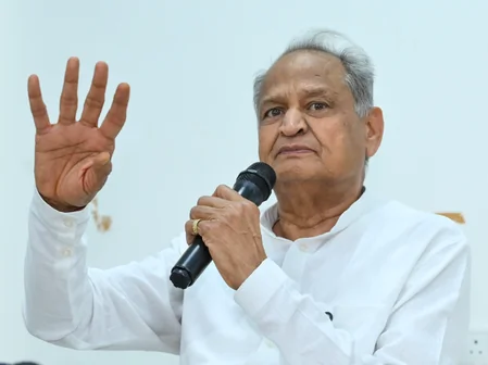 राजस्थान में भुगतान संकट: अशोक गहलोत ने सीएम भजनलाल को पत्र लिखकर तत्काल हस्तक्षेप की मांग की