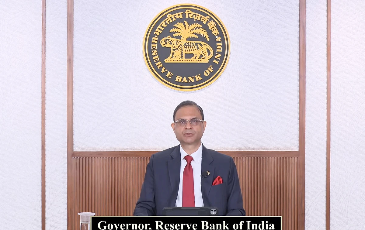 कागज़ के नोटों की जगह लेंगे प्लास्टिक के नोट? जानें क्या है RBI का पॉलिमर करेंसी लाने का प्लान