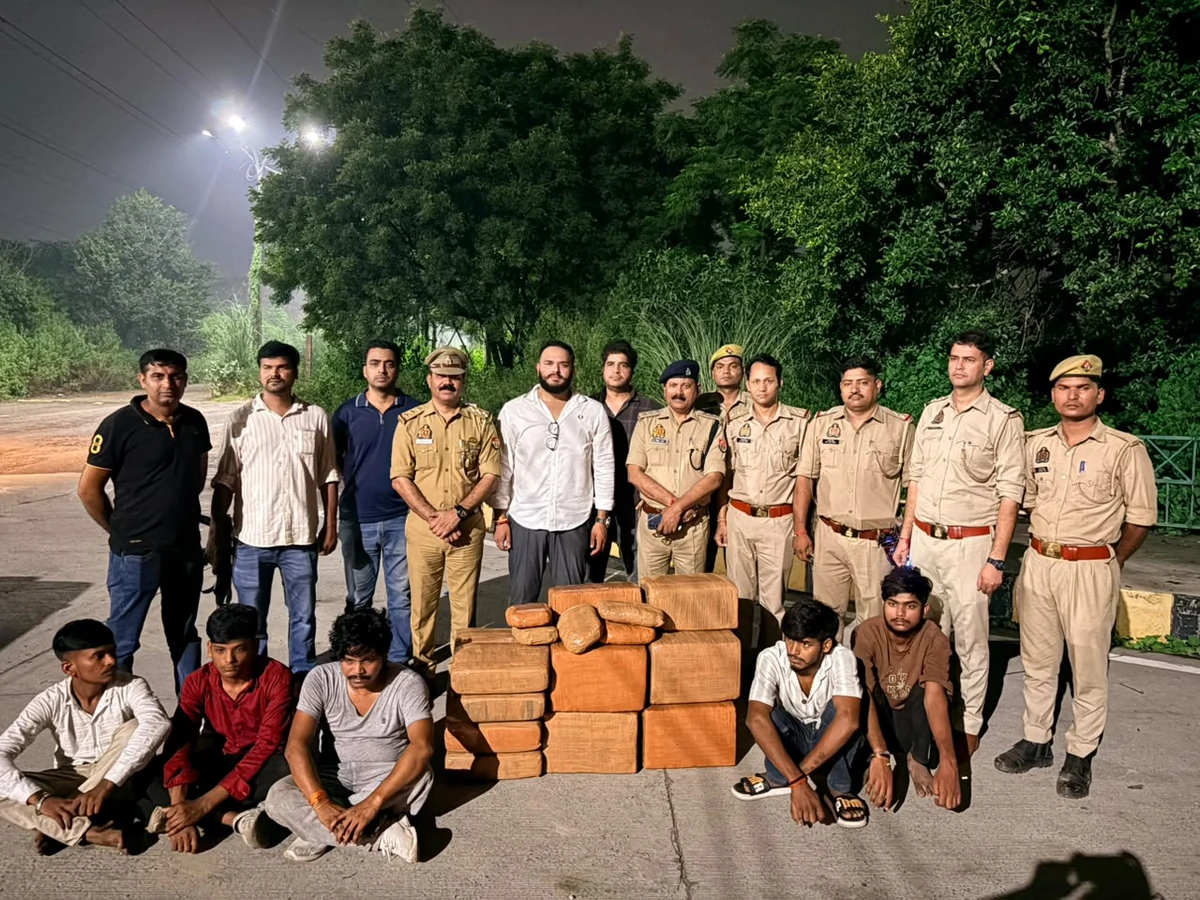 दिल्ली-NCR में नशा सप्लाई करने वाले अंतरराज्यीय गैंग का पर्दाफाश, 150 किलो गांजे के साथ 5 गिरफ्तार