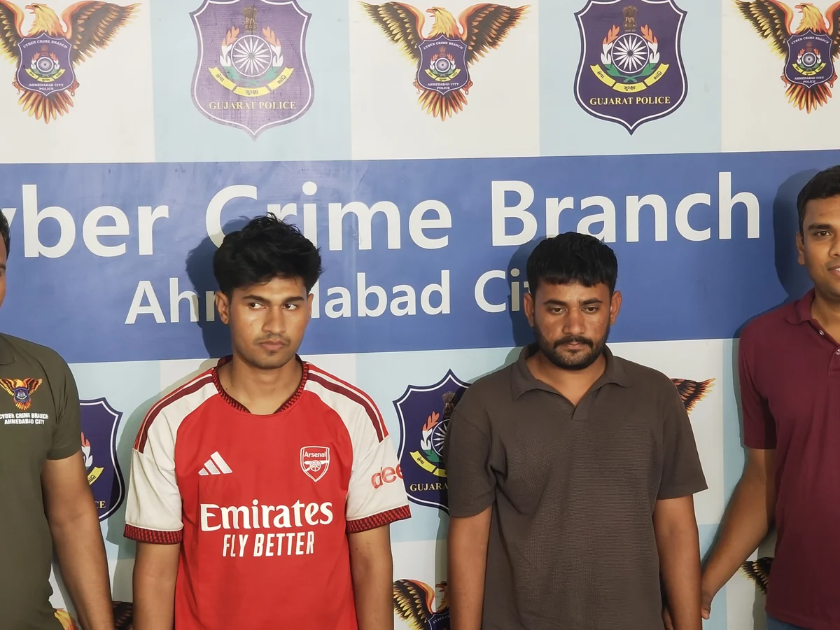 अहमदाबाद गरबा धोखाधड़ी: ChatGPT से बनाए नकली पास, इंस्टाग्राम पर बेचे, दो युवक गिरफ्तार