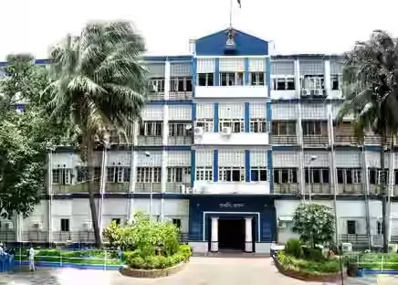पाकिस्तानी नागरिक वहाब आलम मामला: STF को मिले नेपाल और बांग्लादेश में ISI के मददगारों के सुराग